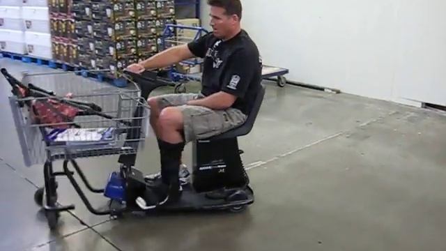 Damon at Sam's Club смотреть онлайн