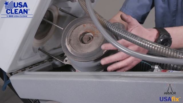 How to Replace the Vacuum Motor on the Tennant Boss 2000 LE смотреть онлайн