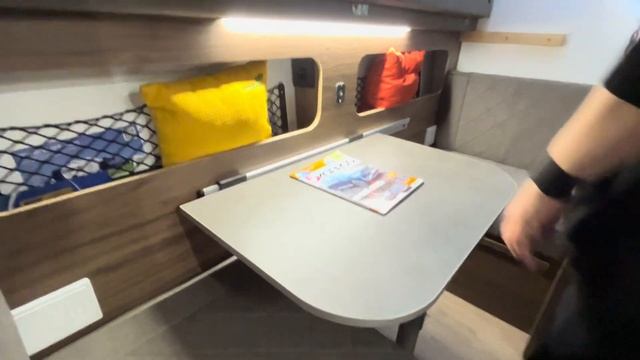 Отдых на природе без вредителей смотреть онлайн