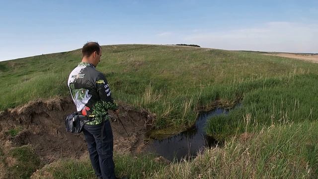 ВОЗВРАЩЕНИЕ неугомонного РЫБАКА!! Ловля щуки на спиннинг. ЗНАМЕНИТЫЙ воблер рулит! Поплавок не забыт смотреть онлайн