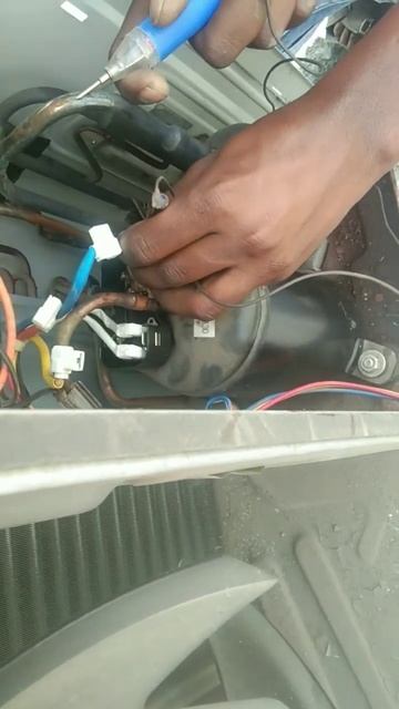 Daikin Inverter AC ka compressor kaise check Kare #inverter смотреть онлайн