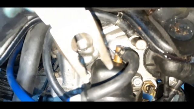 Gilera runner 180 vxr How to change the head gasket-flange and piston springs (Part 1) смотреть онлайн