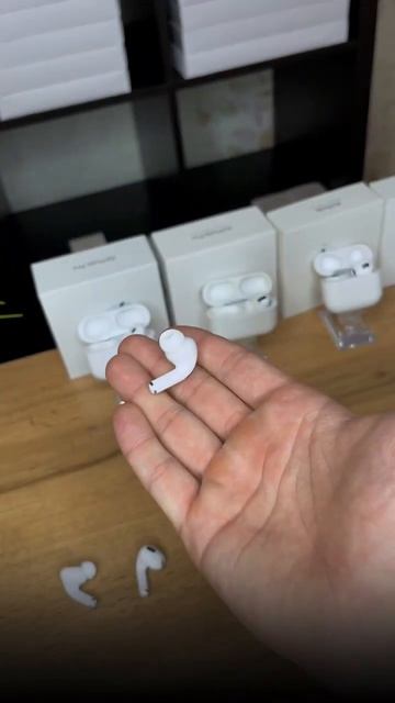 ПОЧЕМУ ТАК ПОХОЖИ? смотреть онлайн