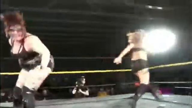 Girls wrestling fails - knuckles vs dixon смотреть онлайн