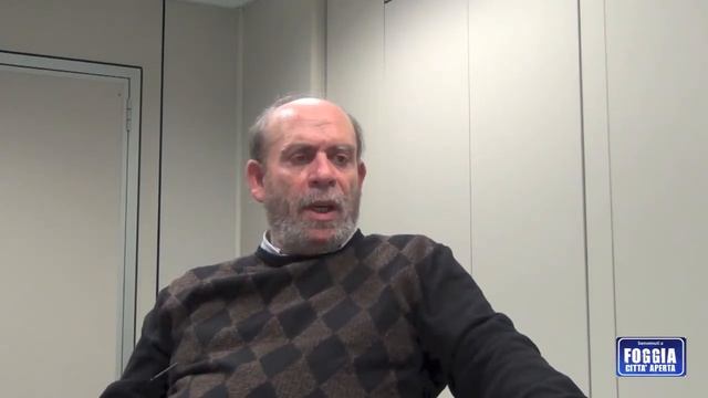 "110mila euro sono molti, assessore, non trova?" смотреть онлайн