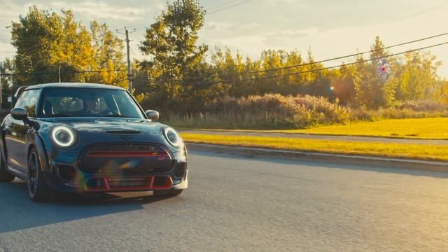Spot - Mini Cooper JCW GP смотреть онлайн