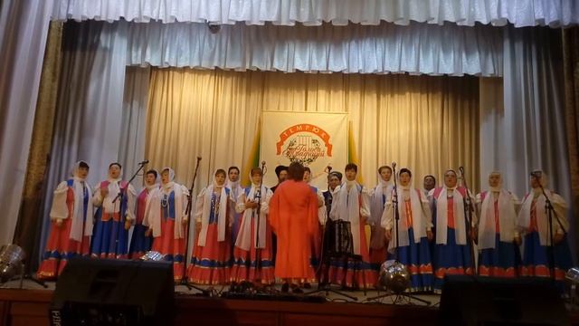 ."Чёрный ворон", a capella, исп. НСК "С песней по жизни", рук. Л. Столбовская смотреть онлайн