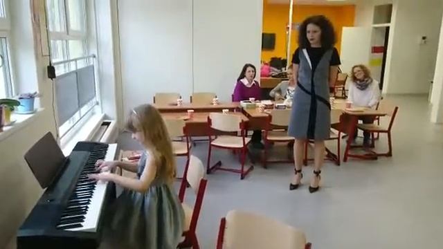 Я играю на пианино смотреть онлайн
