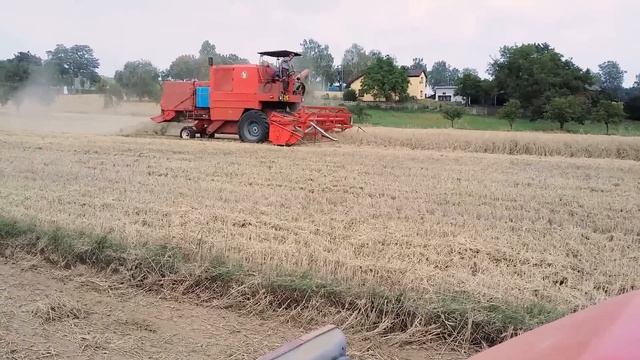 Żniwa 2016 z polską mocą. ☆☆☆Bizon and Ursus c -330 ☆☆☆ u sąsiada. смотреть онлайн
