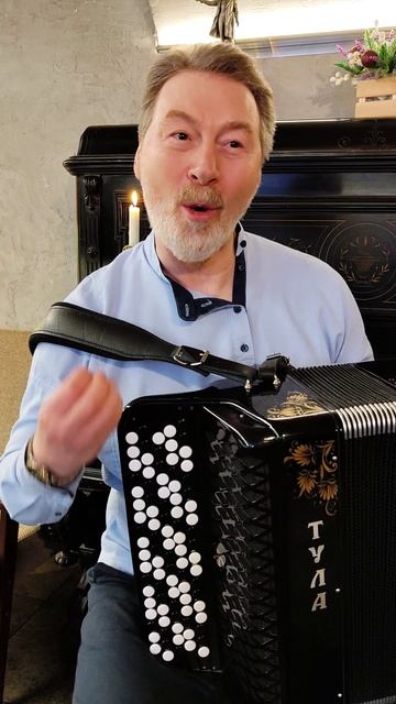 девушки, вы где? #баянист смотреть онлайн