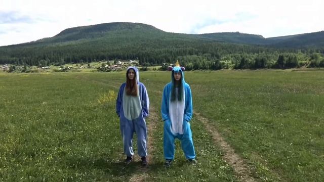 Танец под "Тает лёд" смотреть онлайн