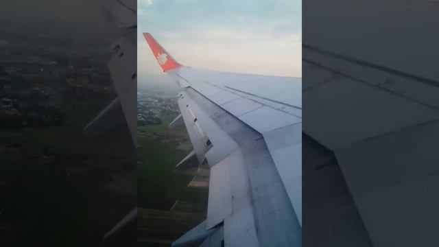 take off cgk to BIM dengan lion air смотреть онлайн