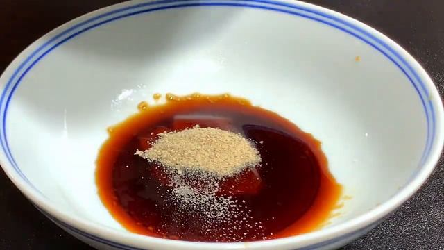 杏鮑菇打入三個雞蛋，沒想到這麼香，家裡孩子點名吃，實在太香了【阿朝哥美食 】#杏鮑菇 #杏鮑菇食譜 #杏鮑菇料理 #杏鮑菇煮法 #杏鮑菇做法 смотреть онлайн