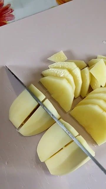 готовим грибочки #cooking Mushrooms #жаренная картошка  и суп с грибами #лисички #афганский казан