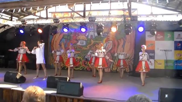 Чарівниця Дмитро Андрієць і хореографічний колектив 