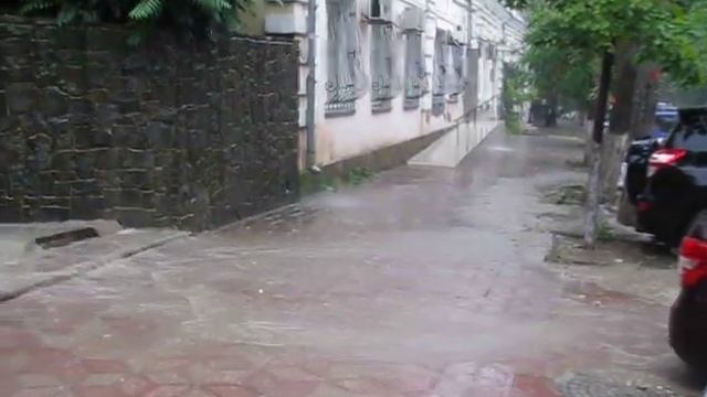 День города Феодосии, ливень смотреть онлайн