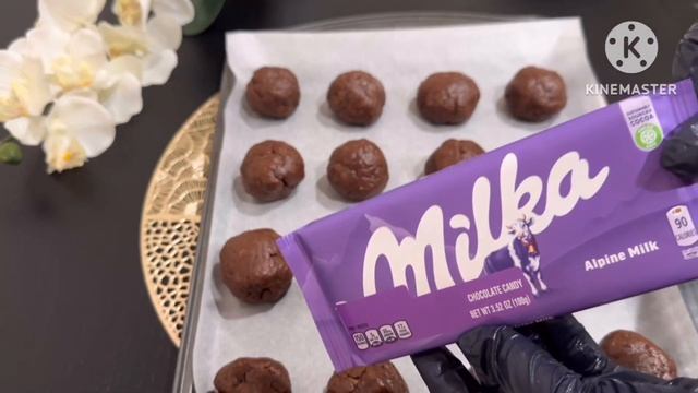 ИЗ САМЫХ ПРОСТЫХ ИНГРЕДИЕНТОВ, СУПЕР ВКУСНЫЙ ШОКОЛАДНОЕ ПЕЧЕНЬЕ. смотреть онлайн