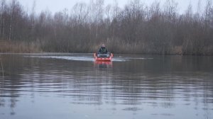 ПЛЫВЕМ НА СПУТНИКЕ