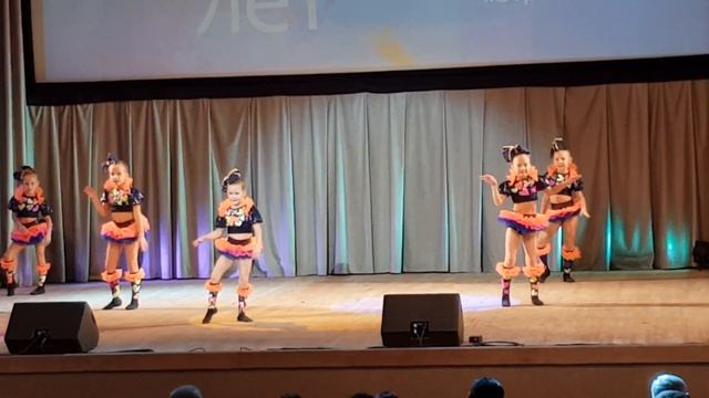 Ляльки.100лет колледжу искусств смотреть онлайн