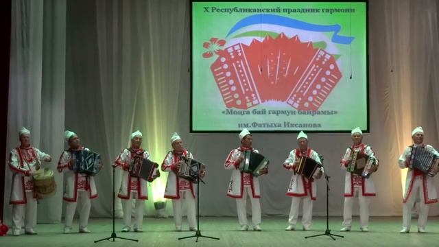Марийские наигрыши. Радуют гармонисты Калтасинского района. Видео Василия Хайбуллина смотреть онлайн