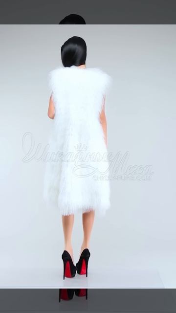 Жилетка из меха ламы Маргарет смотреть онлайн