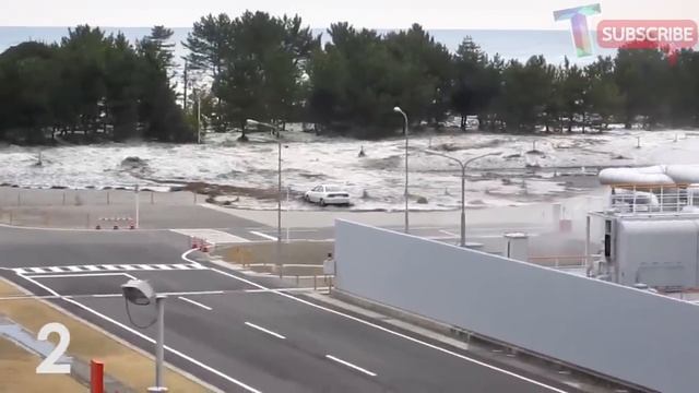 5 BIGGEST TSUNAMI CAUGHT ON CAMERA IN REAL LIFE! смотреть онлайн