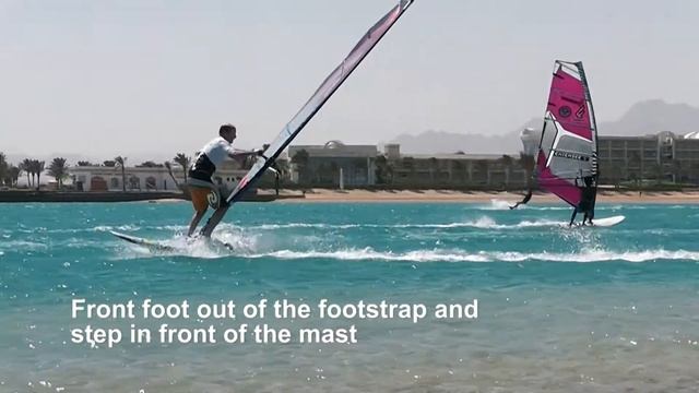 Windsurfing Tutorial How to Monkey Jibe or Donkey Jibe смотреть онлайн