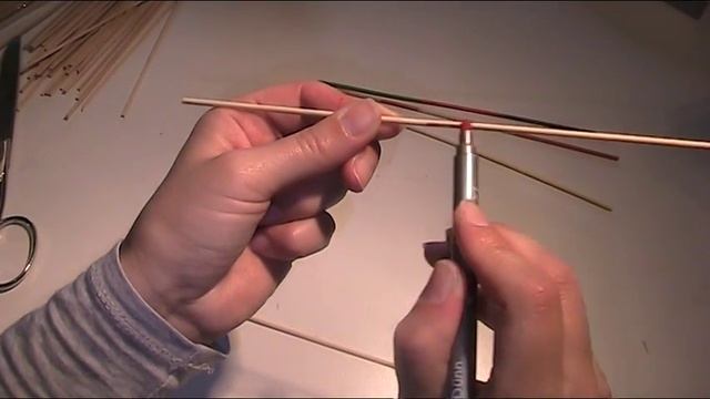 Anleitung - Mikadospiel aus Holzstäbchen basteln смотреть онлайн