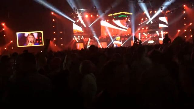 акула на супердискотеке 90х смотреть онлайн