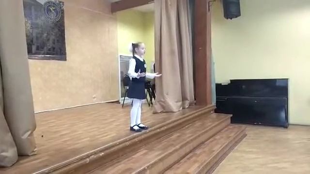 Ты прекрасная нежная женщина.