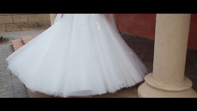 Nora Naviano, Collection Azhure