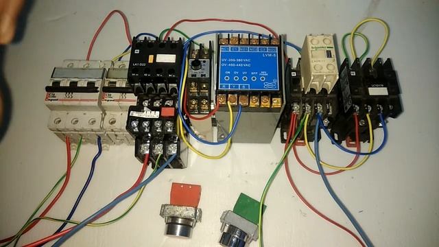 STAR DELTA STARTER CONNECTION WITH MOTOR PROTECTION RELAY смотреть онлайн