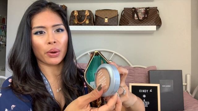 YSL Lou Camera Bag Review - What's In My Bag / A Heated Mess смотреть онлайн