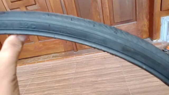 Ban Kenda Fixie 700 x 28c смотреть онлайн