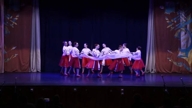 Молдавський танок смотреть онлайн