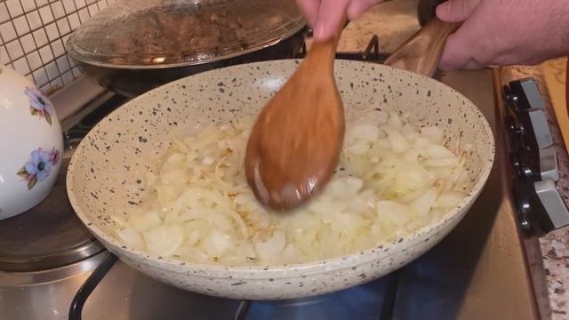Qaymaqli Göbelekli Can eti! Говяжья вырезка с грибами и сливками! смотреть онлайн