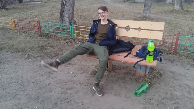 ЖЫзнь юного фудболыста №2 смотреть онлайн