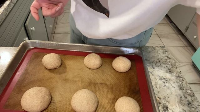 CORONATION CHICKEN FINGER ROLLS! QUEEN ELIZABETH II RECIPE! смотреть онлайн