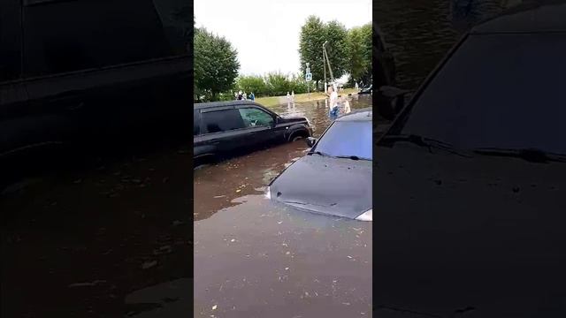 Тверь затопило. Это было не так уж и давно смотреть онлайн