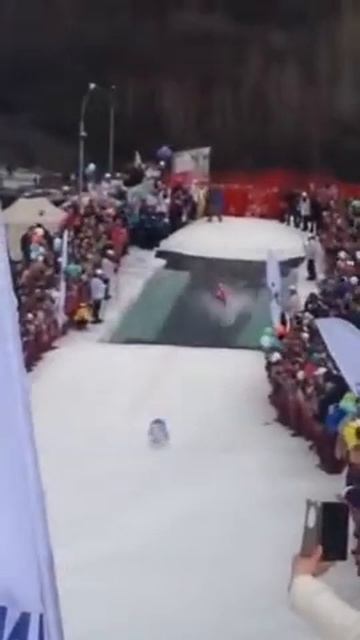 Фанпарк БОБРОВЫЙ ЛОГ смотреть онлайн