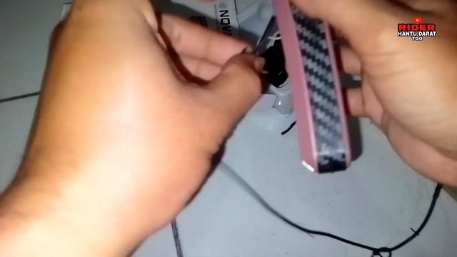 ALAT CUKUR CAS JADI TAHAN LAMA ANTI LOWBAT MESIN CUKUR RAMBUT KUMIS JENGGOT MUDAH CARA PERBAIKI NOV смотреть онлайн