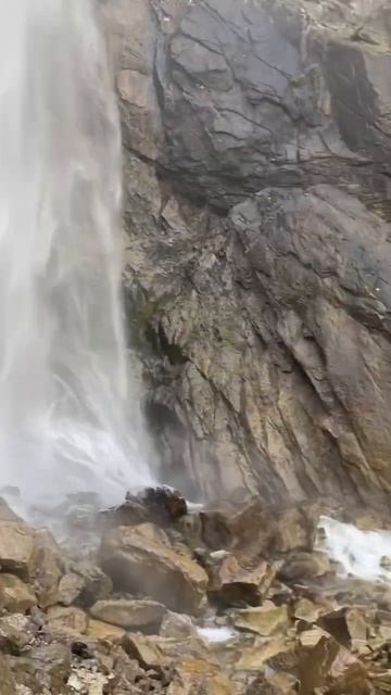 Водопад на Иссык-Куле смотреть онлайн