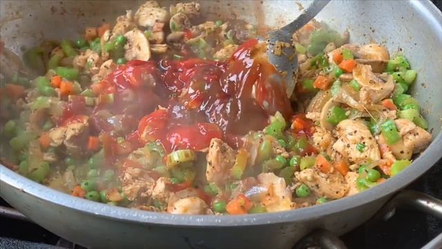 How to make the Best Sweet & Sour Chicken Veggie Noodles (Nazkitchenfun) смотреть онлайн