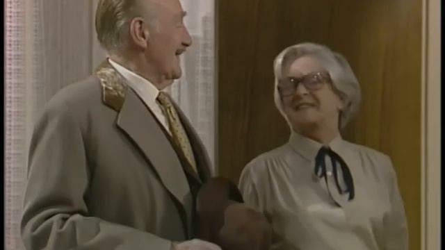 Fresh Fields 1x03 Hook, Line and Sink Her смотреть онлайн