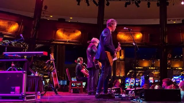 Steven Page (formerly of Barenaked Ladies) "The Old Apartment" Mohegan Sun 7/23/22 смотреть онлайн