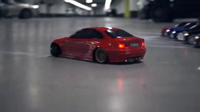 5 on the morning-Charli XCX смотреть онлайн