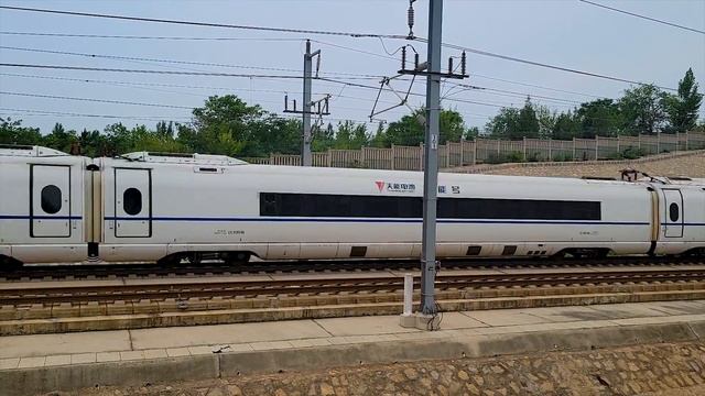 Fuxing Smart EMU First Day Of Operation At Jinghu Highspeed Railway | 复兴号智能动车组京沪高铁运营首日