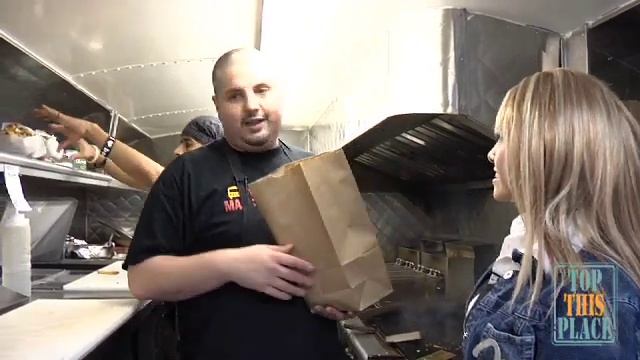 Bernies Burger Bus смотреть онлайн
