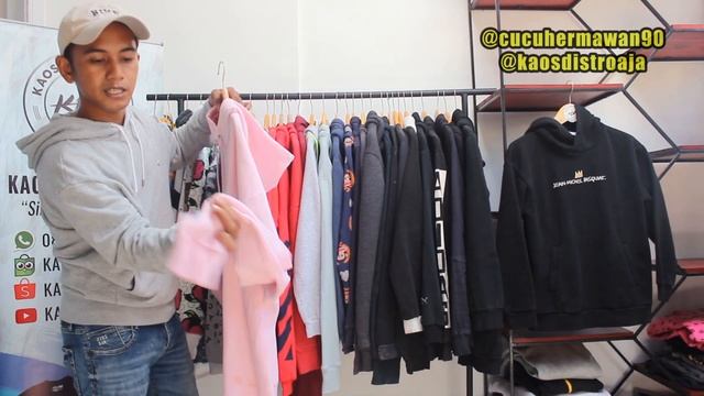 REVIEW HOODIE THRIFTING GRADE A - Peluang Bisnis Pakaian Bekas Second Branded 2022 diKota Banjar смотреть онлайн