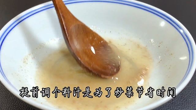 飯店的鯽魚湯為啥那麼好喝？教你正確做法，湯色奶白好喝無腥味【阿朝哥美食 】#鯽魚湯 #鯽魚湯做法 #魚湯 смотреть онлайн